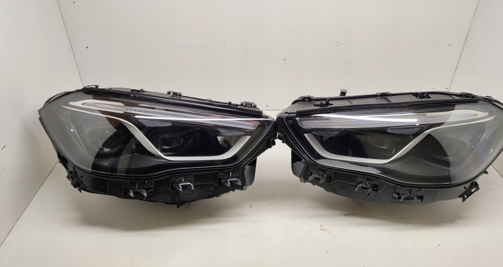 фото №1, Комплект лампа mercedes w247 gla multibeam led new!