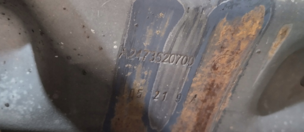 Поворотный кулак рычаг ступица левый задний  mercedes a45 s a35 amg w177 a1773501900 Недорого