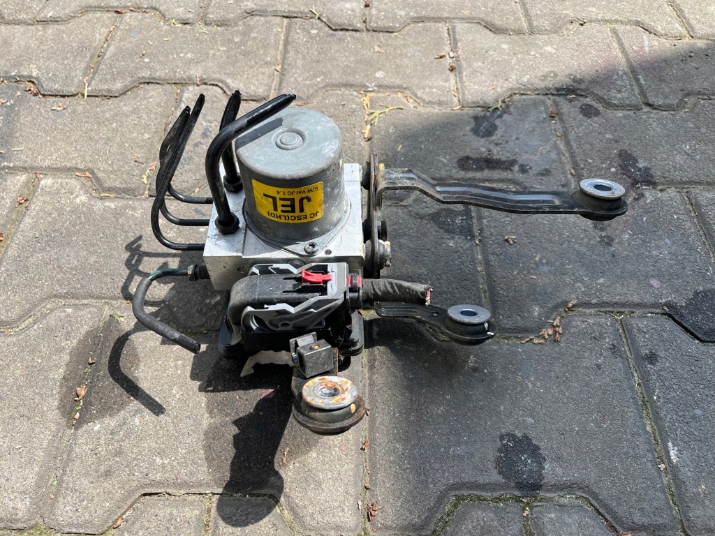 фото №3, Hyundai ix 20 насос abs