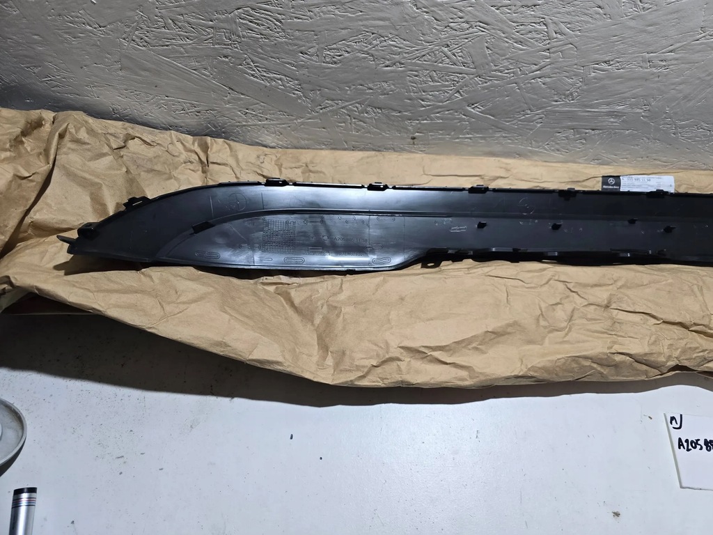 фото №6, Mercedes w205 молдинг бампера задняя диффузор