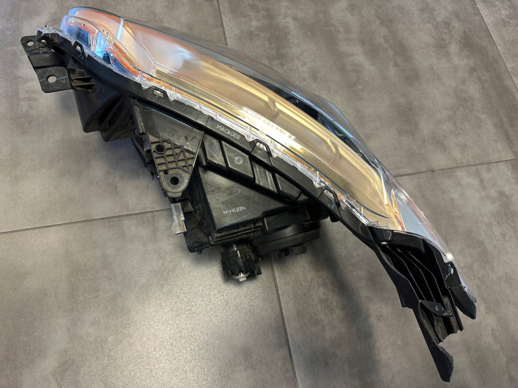 фото №5, Mitsubishi l200 лампа фара правый перед 15- 8301d154