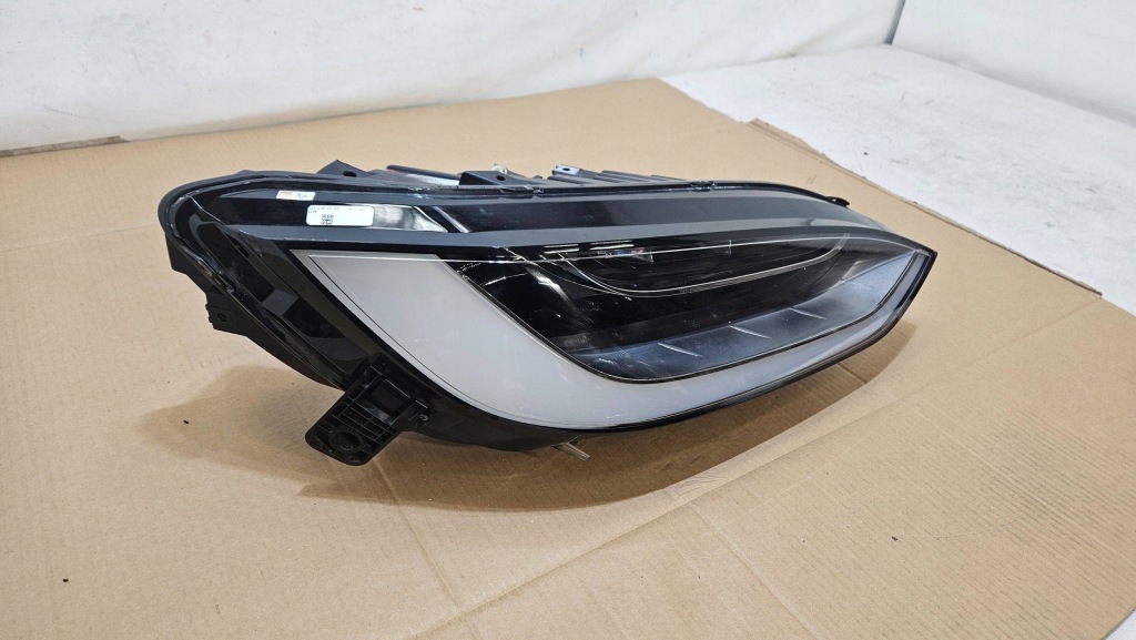 Фара правый  перед передняя tesla model x full led 103431901c Оригинал