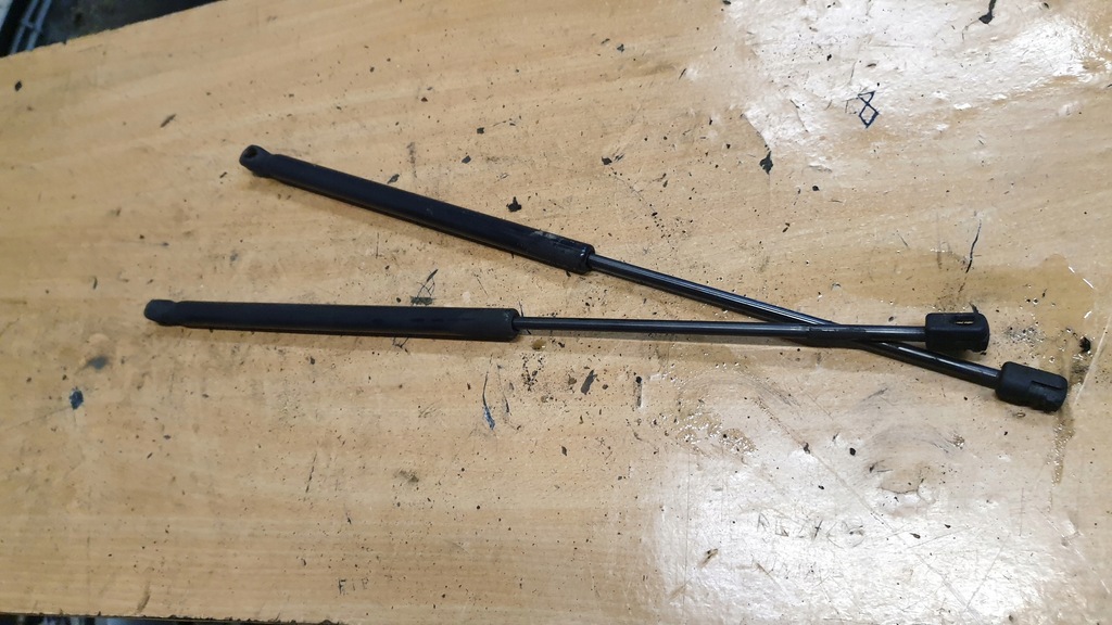 фото №1, Opel meriva a амортизаторы крышки задняя комплект