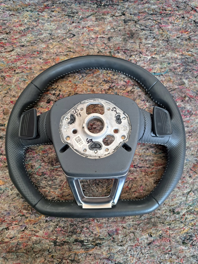 фото №6, Воздуховод audi q8 4m s-line лепестки переключения