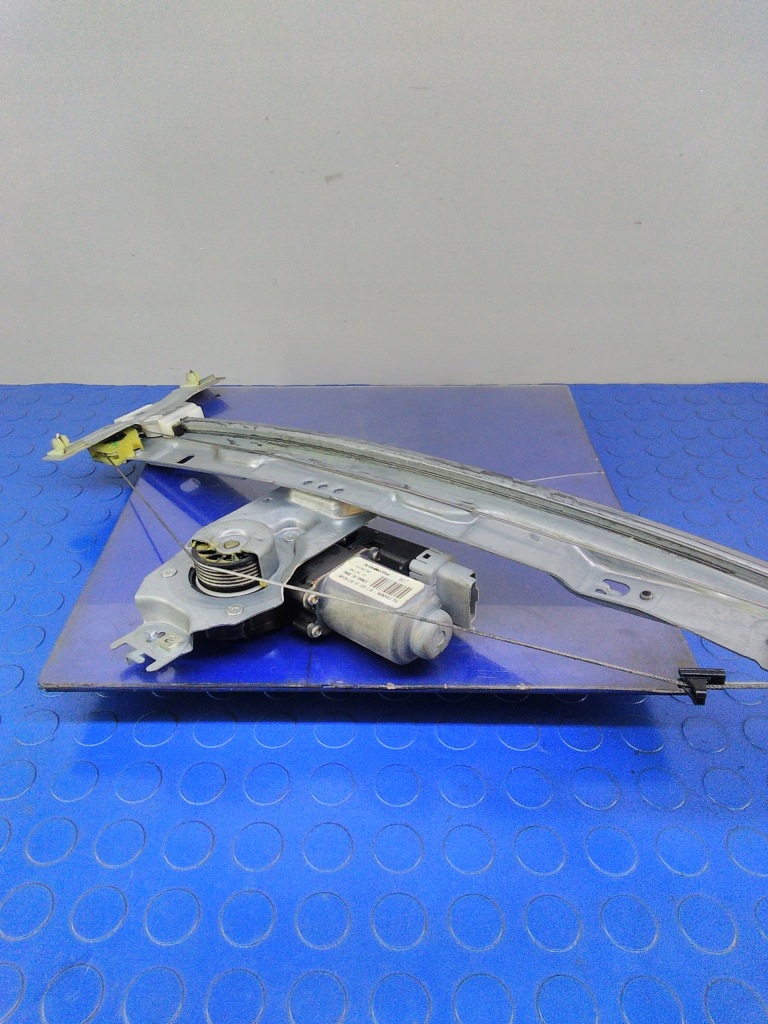 фото №1, Peugeot 207 5d подъемник стекло перед левый 400917h