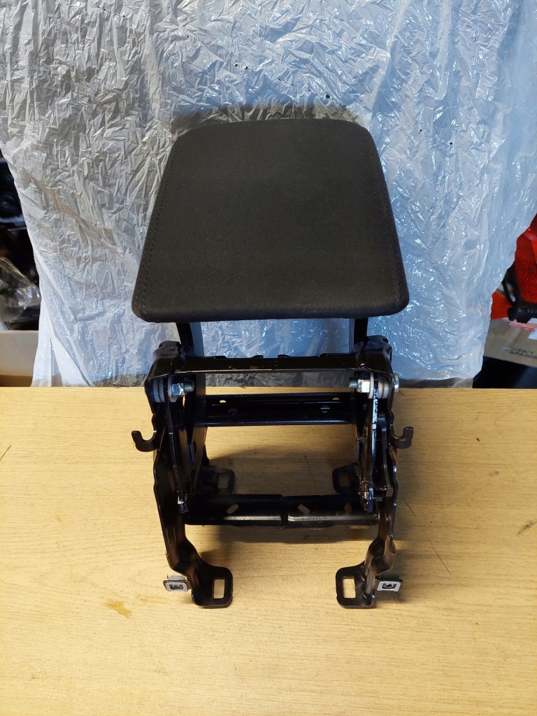 фото №1, Підлокітник audi a4 b8 a5