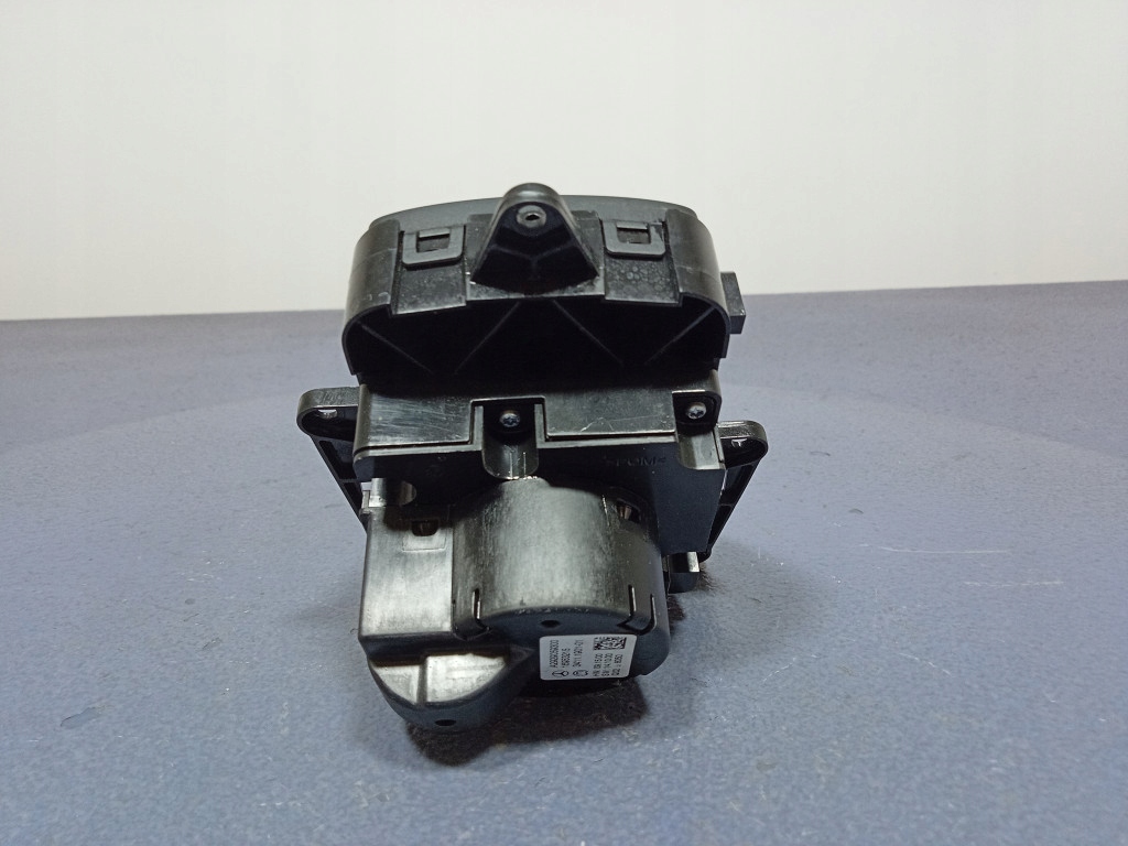 Mercedes gle w292 переключатель панель подвеска режимов движение a2929059300 Недорого