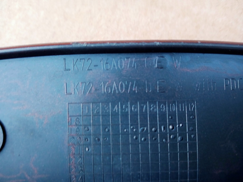 фото №7, Lan rover discovery sport l550 права молдинг крила перед