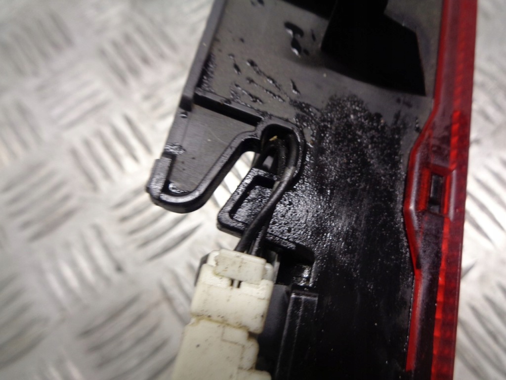 фото №3, Свет стоп-сигнал nissan x-trail p1842