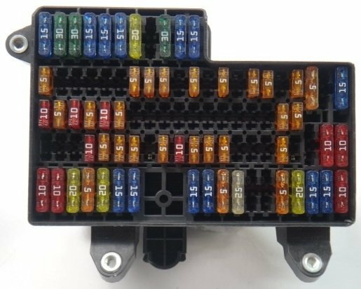 фото №1, Vw phaeton 04 r 5.0 v10 tdi коробка предохранителей