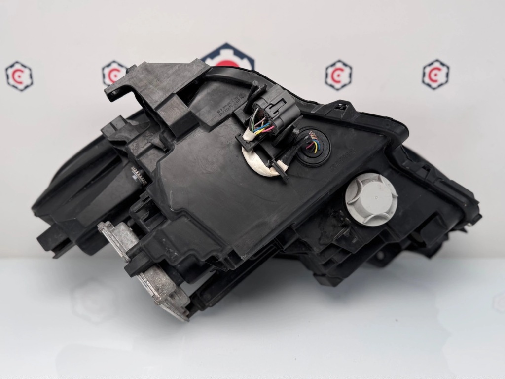 фото №3, Лампа правая перед mazda 3 bp full led