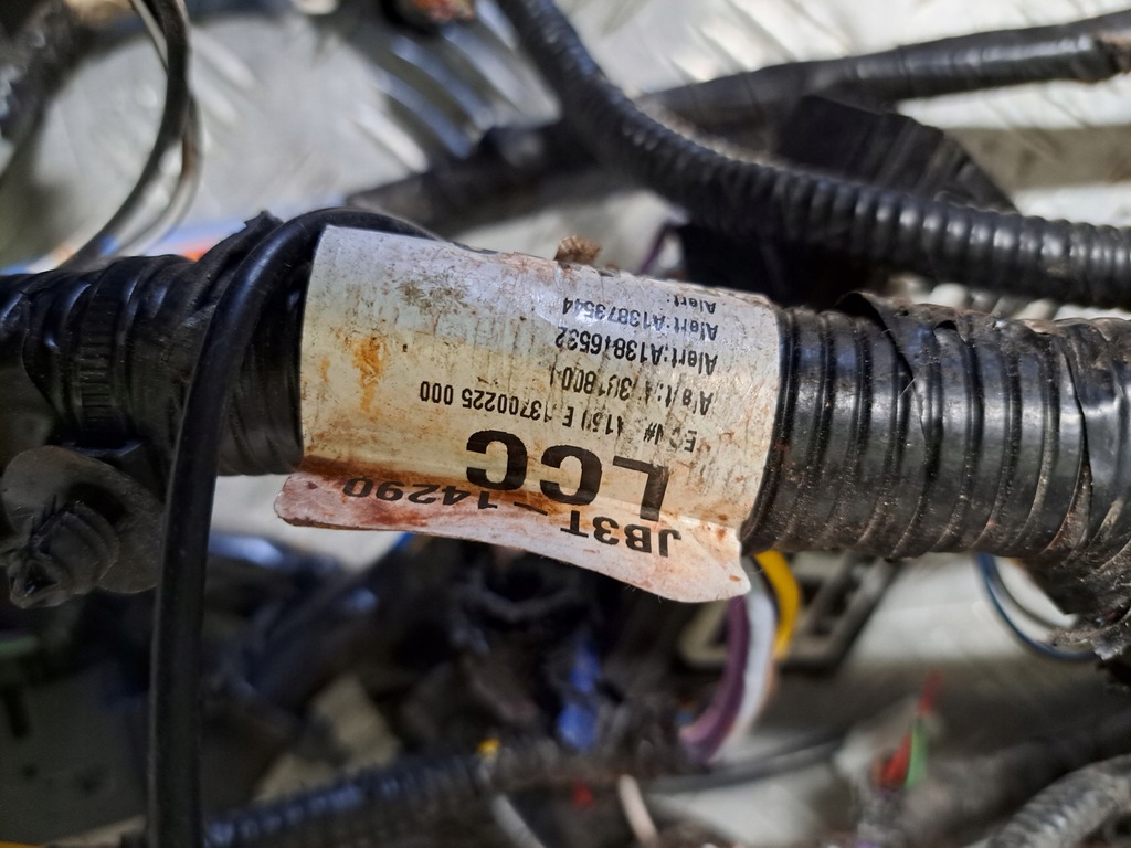 фото №7, Ford ranger 20r 2.0 tdci електропроводка відсік двигуна