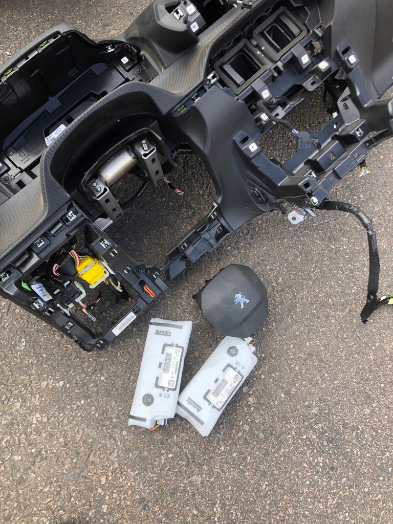 фото №6, Peugeot 208 ii 2 консоль подушка безопасности подушки безопасности оригинал