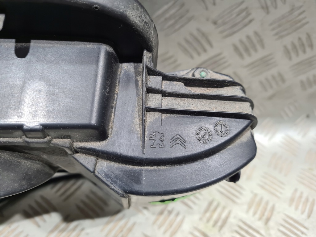 фото №5, Заливная горловина топлива крышка блокировка opel combo e короткий