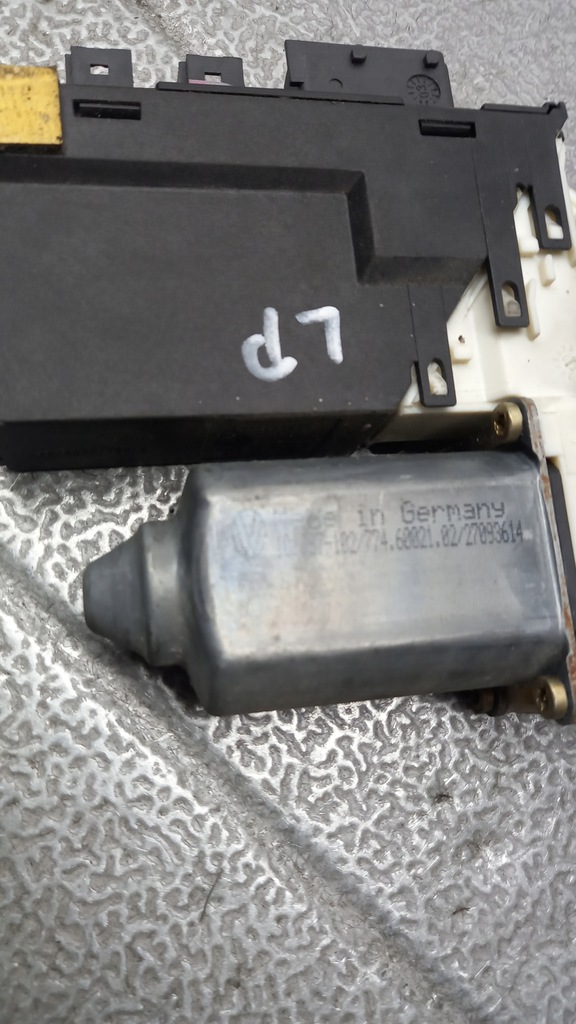 фото №4, Моторчик стекло левый перед peugeot 807 02r 1488740080