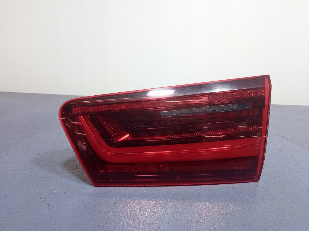 фото №1, Audi a6 c7 avant allroad лампа задняя правая задняя внутренняя eu 4g9945994f