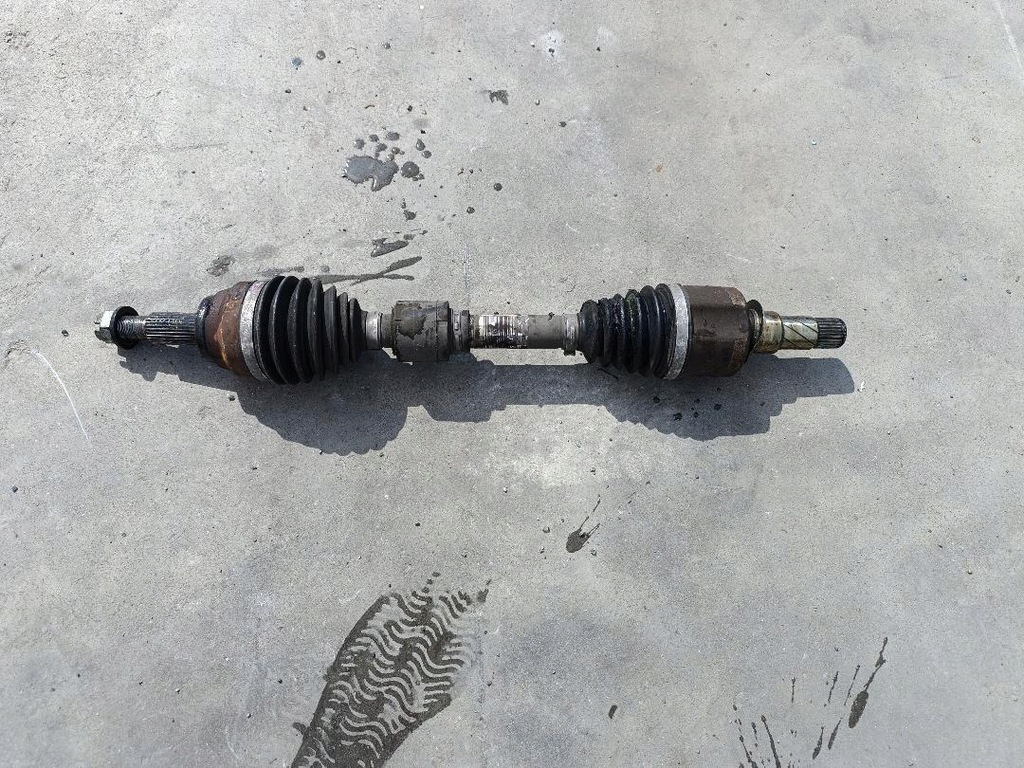 фото №1, Renault scenic iv привідний вал ліва перед 391015778r