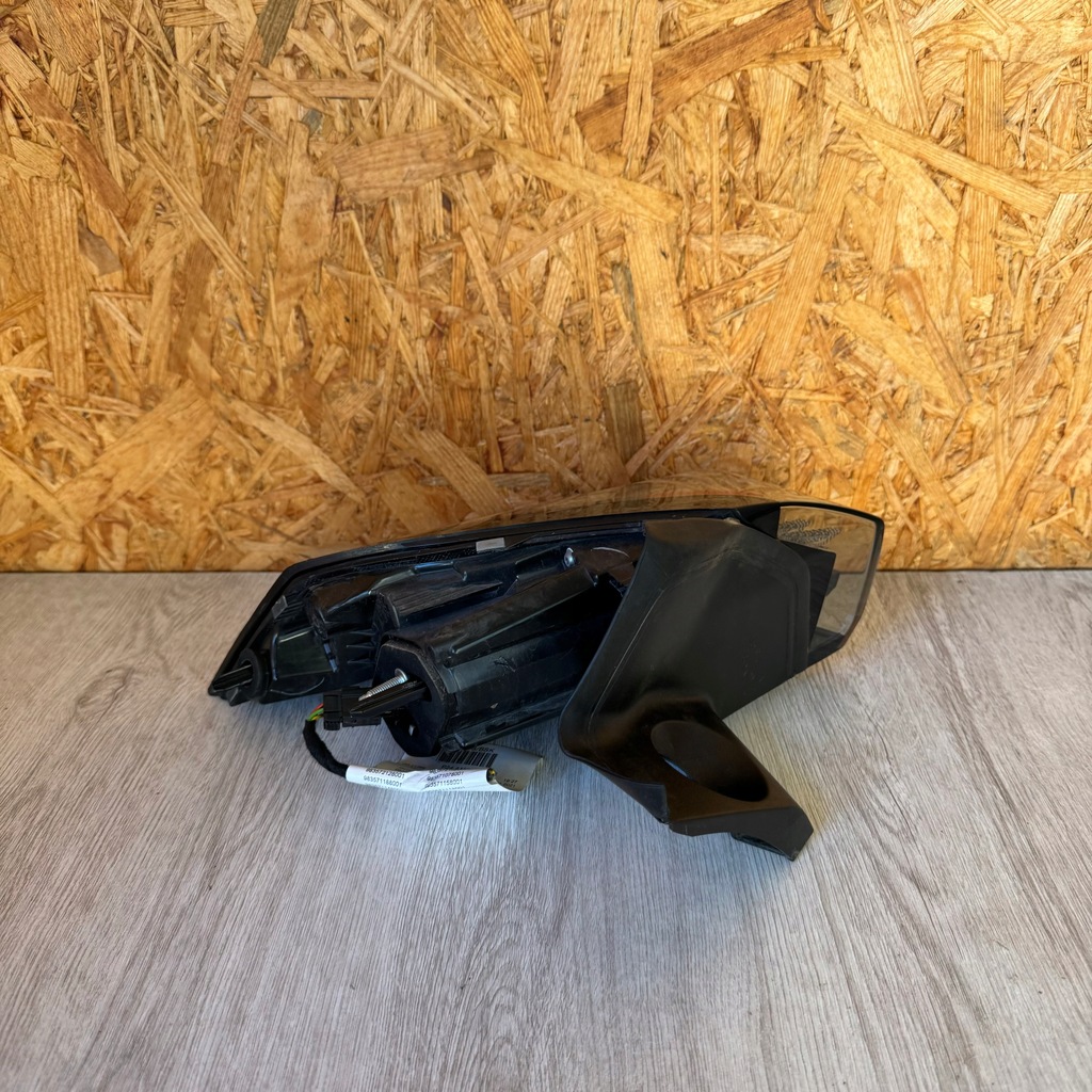 фото №3, Лампа задня права peugeot 2008 ii 2020 rok