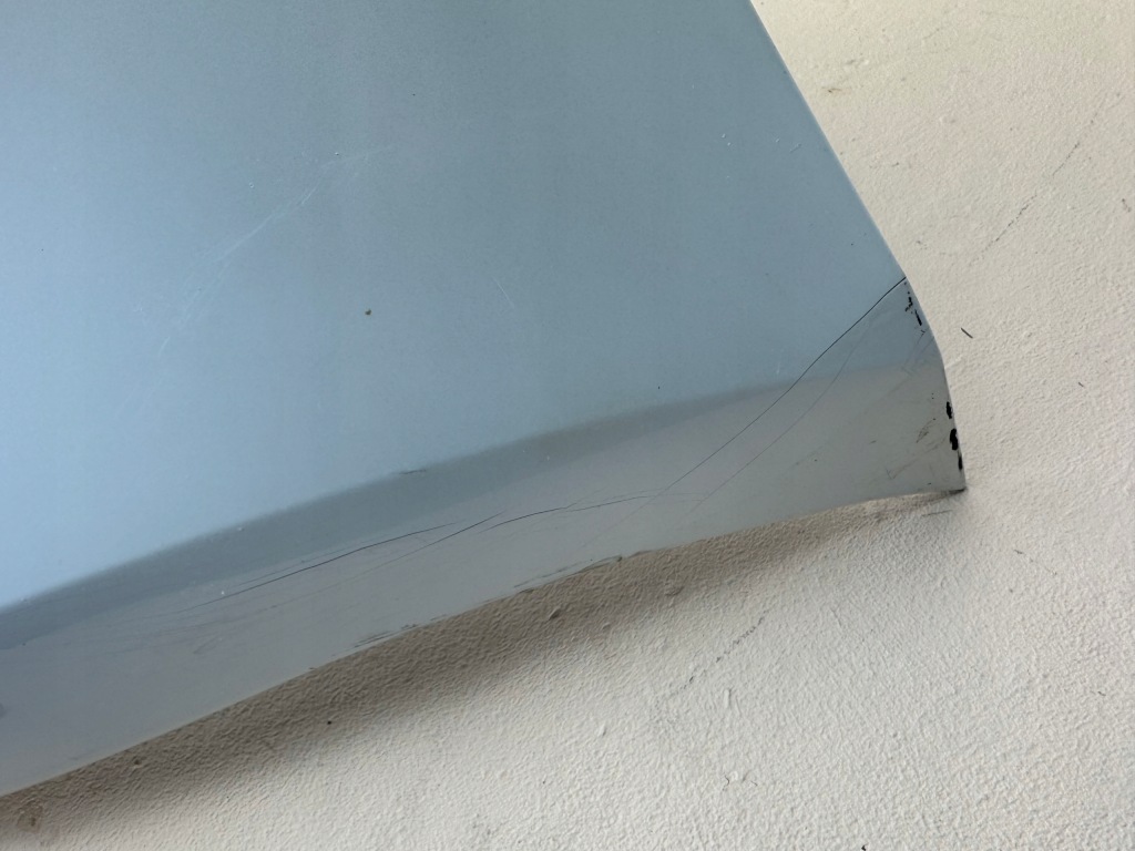 Tesla model iii 3 17r- бампер задний  задний 1530720-02 Оригинал