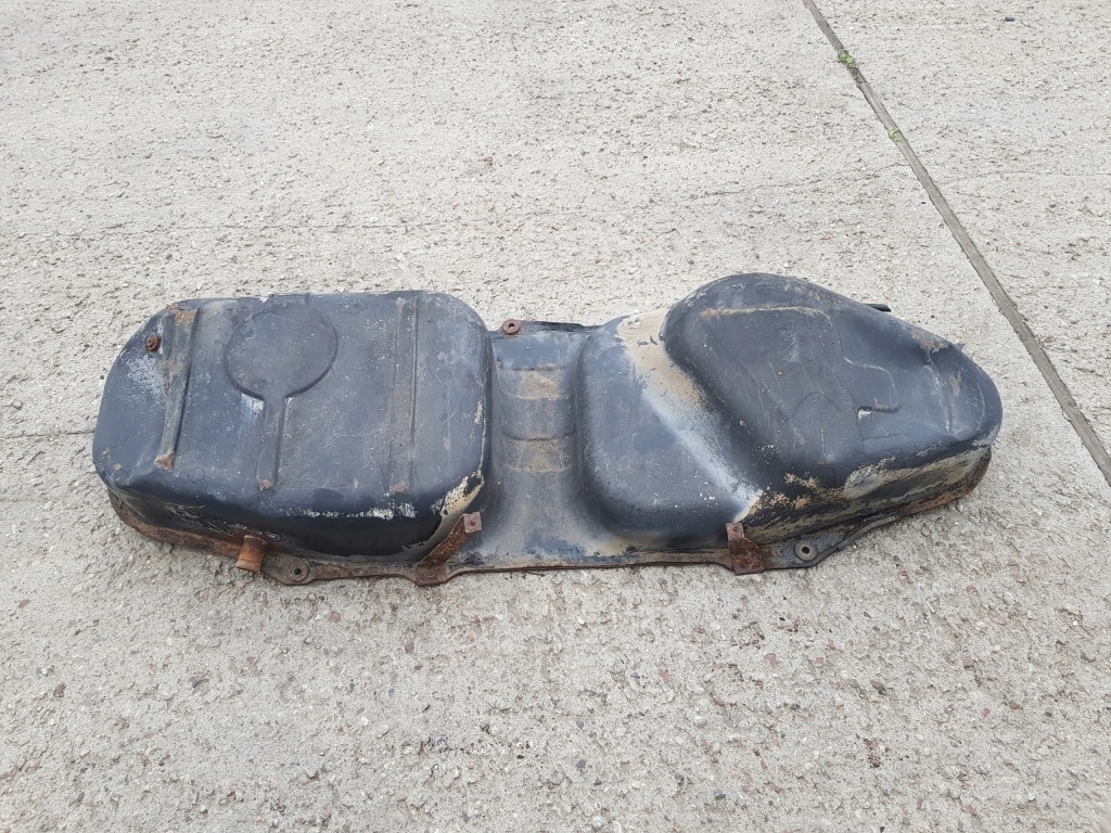 Бак топлива bmw e30 широкая лампа Цена