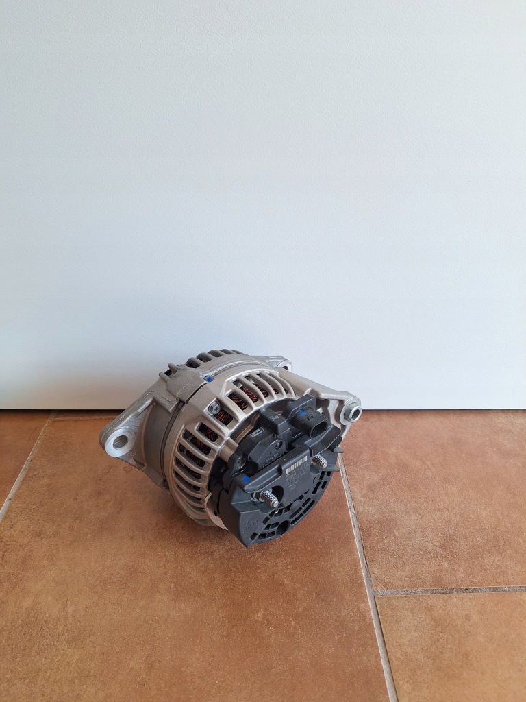 Купити Генератор bosch 0124525020 fiat ducato iveco daily