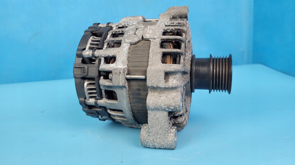 Bmw 5' g31 3.0d 540d xdrive 18r генератор 8571357 Ціна