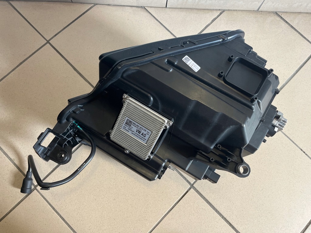 фото №14, Skoda karoq lift full led 21- лампа передняя левая