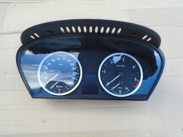 фото №1, Счетчик приборы bmw e60 e61 530d автоматическая коробка передач