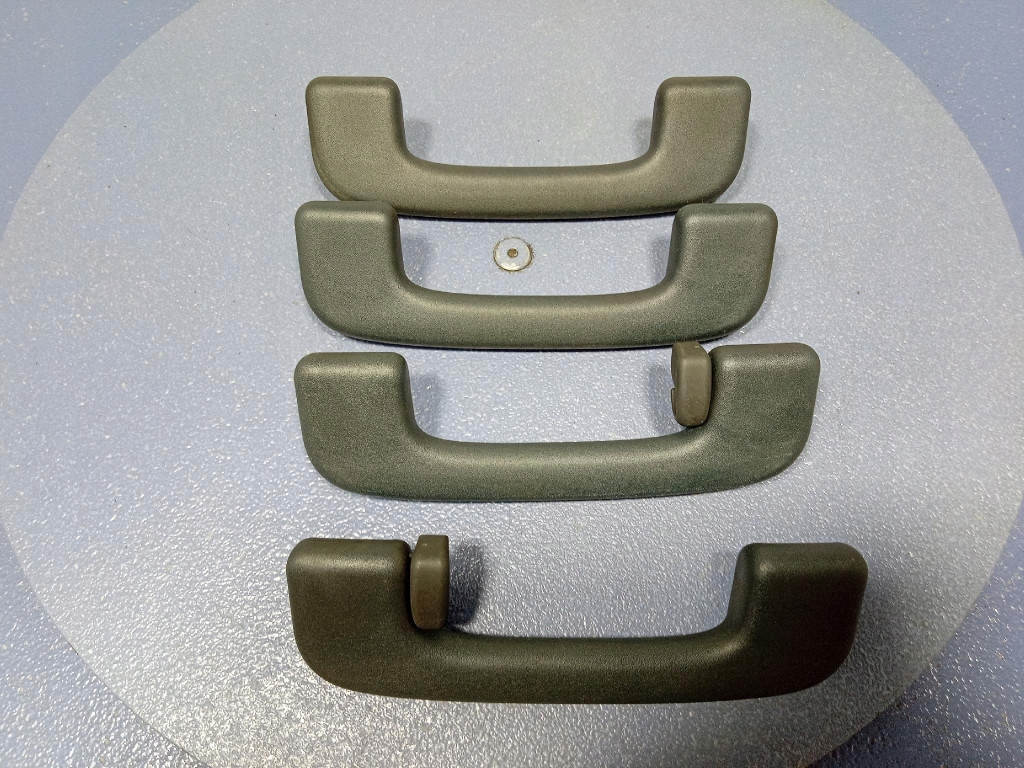 фото №2, Ford mustang mach-e ручки крепления потолочный комплект