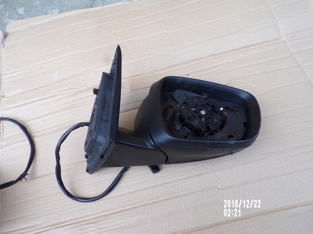 фото №1, Дзеркало kadjar праве ліва