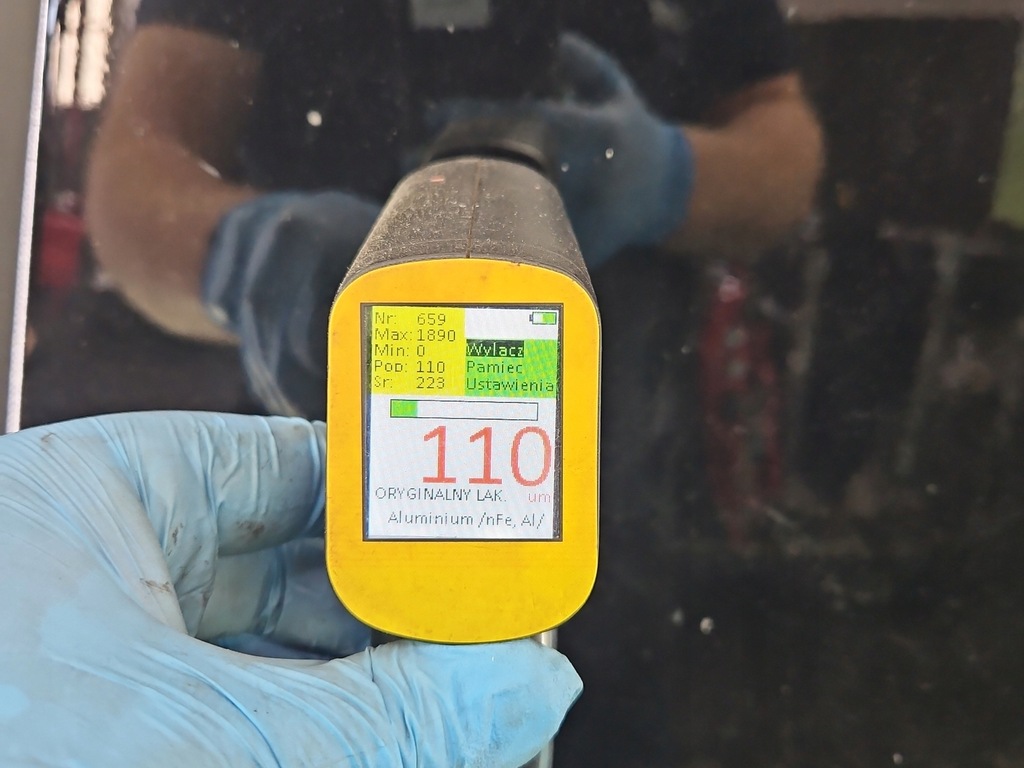 фото №9, Капот передня lancia thema ii 11-14 чорний px8