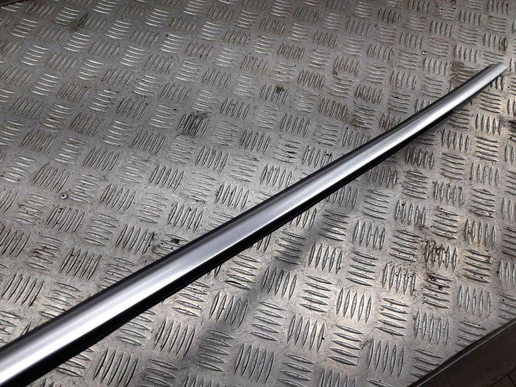 фото №5, Audi q5 sq5 2018 задня сторона права молдинг / прокладка скло двері задніх