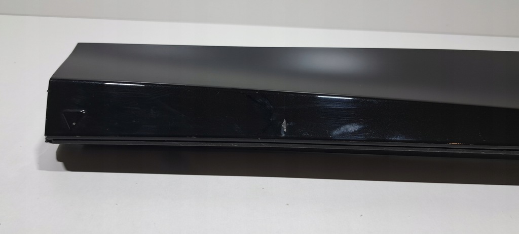 фото №7, Audi e-tron молдинг дверь левый перед 4ke853959