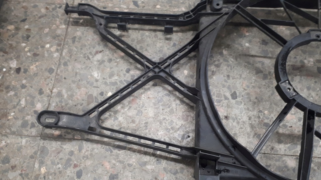 фото №9, 13207166 корпус вентилятора opel astra h 1.8