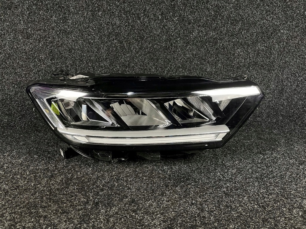 фото №1, Vw t-roc lift 22- лампа full led правая перед 2ga941006f