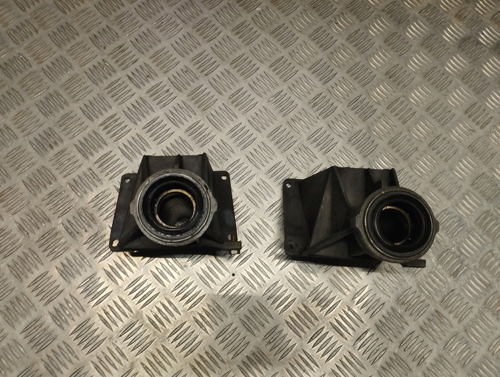 фото №5, Bmw x3 e83 кронштейн опора полуось 7516067