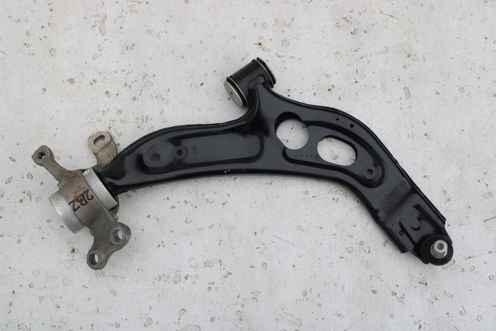 Bmw x1 f48 важіль перед 6874341 6874342 31116874341 31116874342 31126882843 Зі Шроту