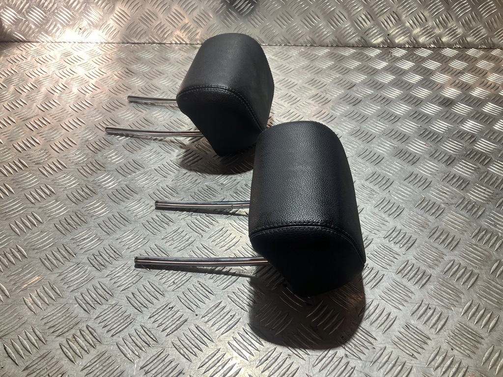 фото №1, Подголовник сиденье левый правый mercedes gla x156