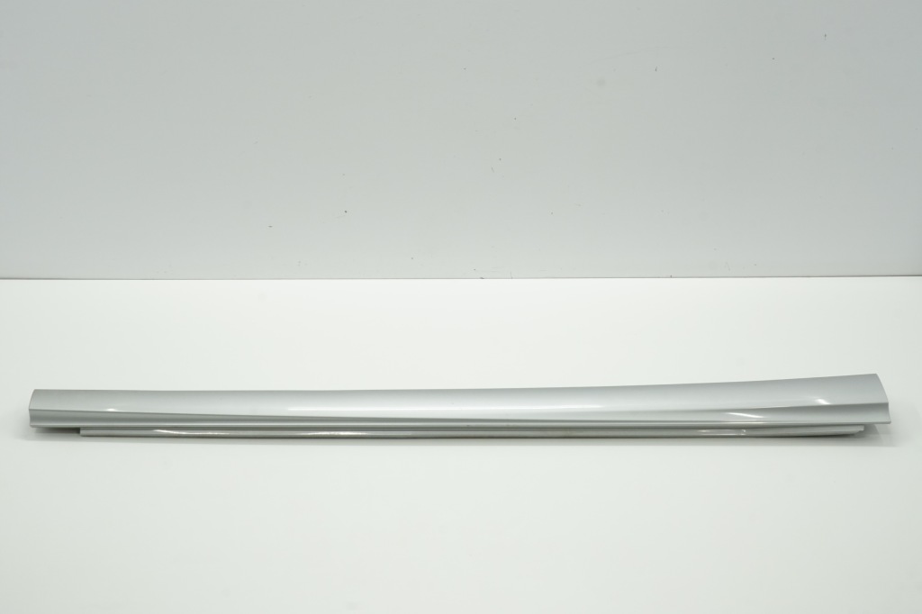 фото №1, Mercedes w176 lift 15r молдинг поріг права 761