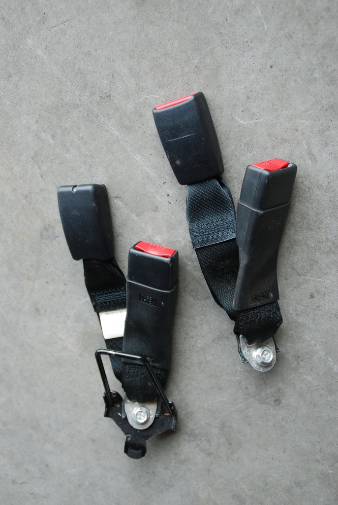 фото №1, Кліпса поперечина задня cx7 cx-7 mazda комплект