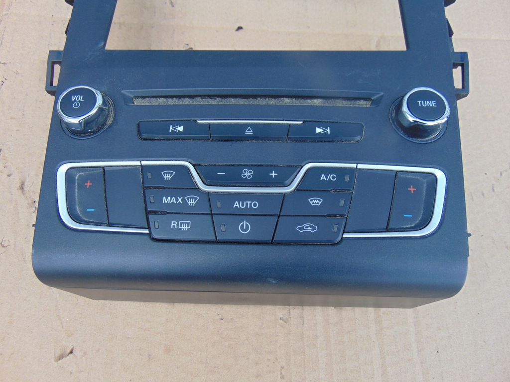 фото №2, Панель радио кондиционер ford mondeo mk5