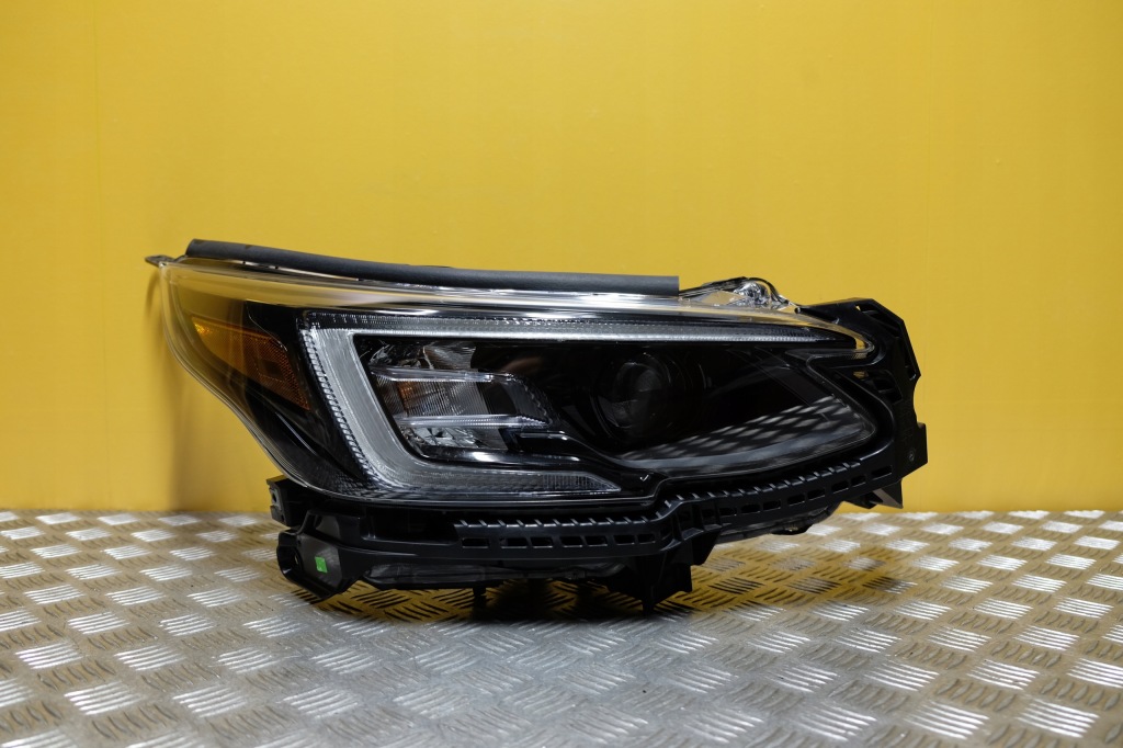 Купить Subaru legacy outback 2020- фара фара full led некрутящаяся 25 r америка