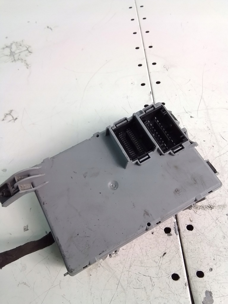 фото №4, M180 коробка запобіжників opel combo d 00519217570