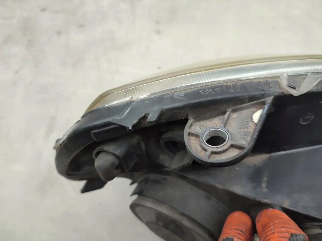 фото №8, Фара лампа перед ліва ypsilon ii 2008 fl lift