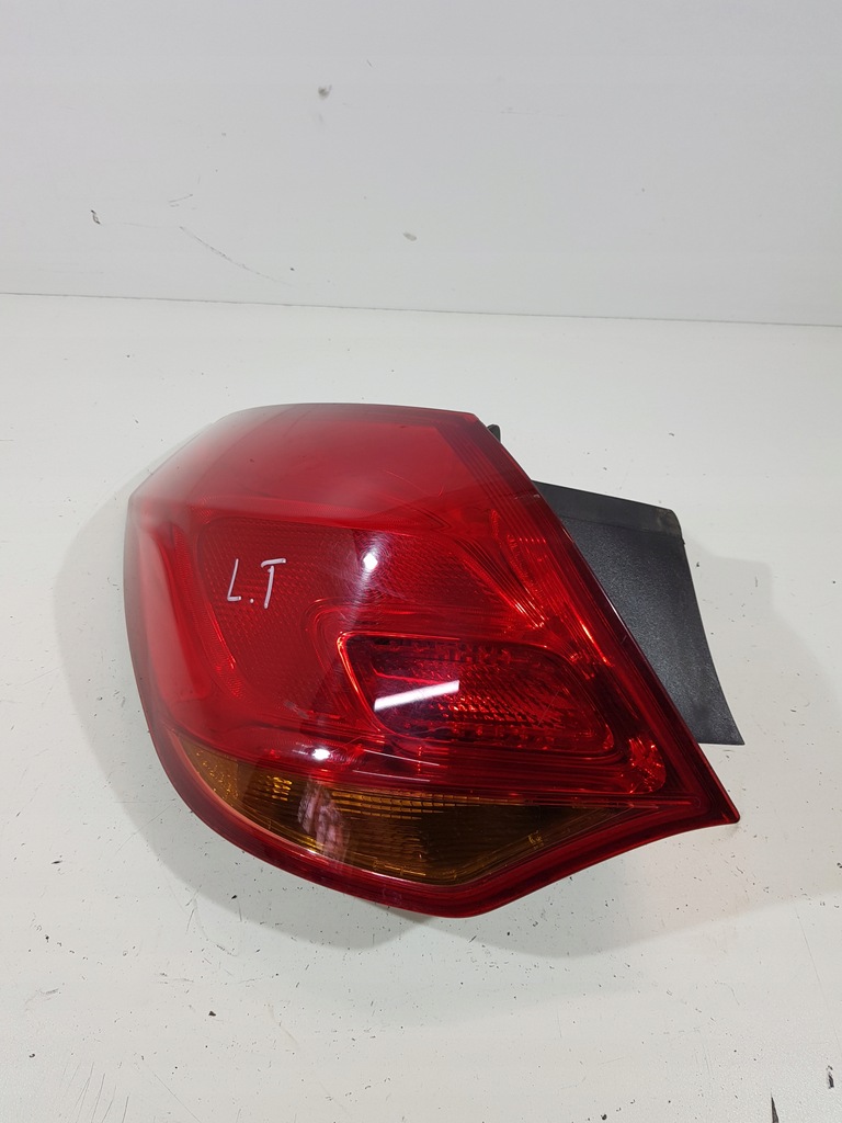фото №1, Opel astra j iv 4 hb лампа задняя левая задняя левый