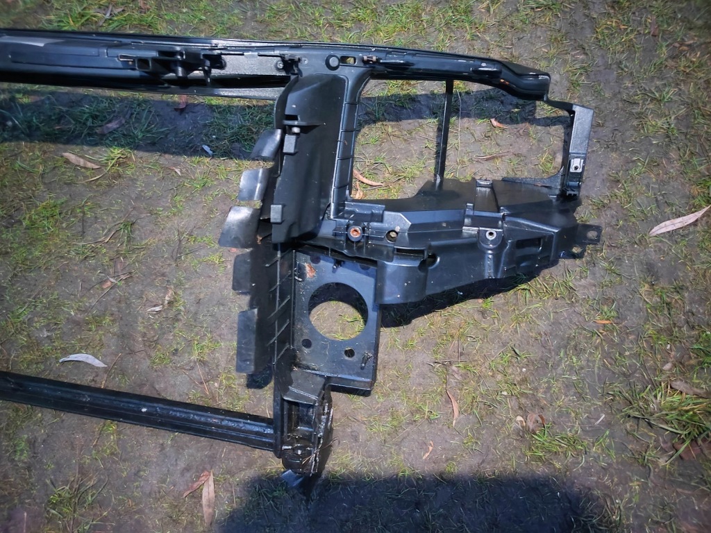 фото №4, Pas передній підсилювач audi a8 d3