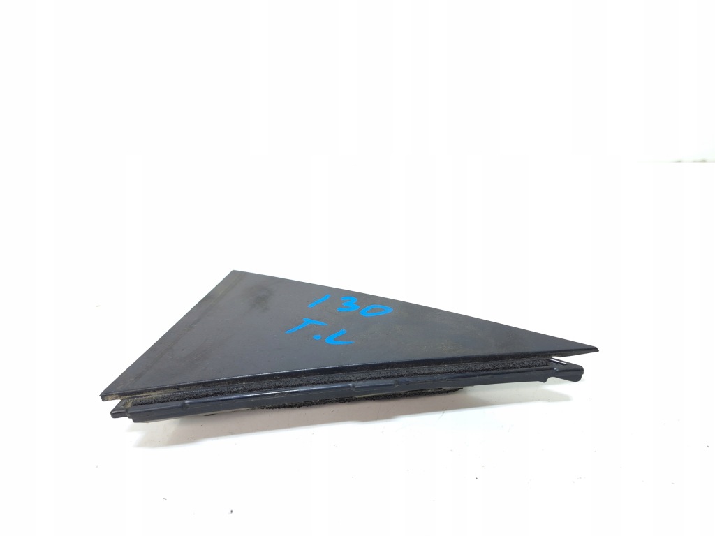 фото №1, Hyundai i30 iii треугольник заглушка дверь задняя левая 83830-g3000