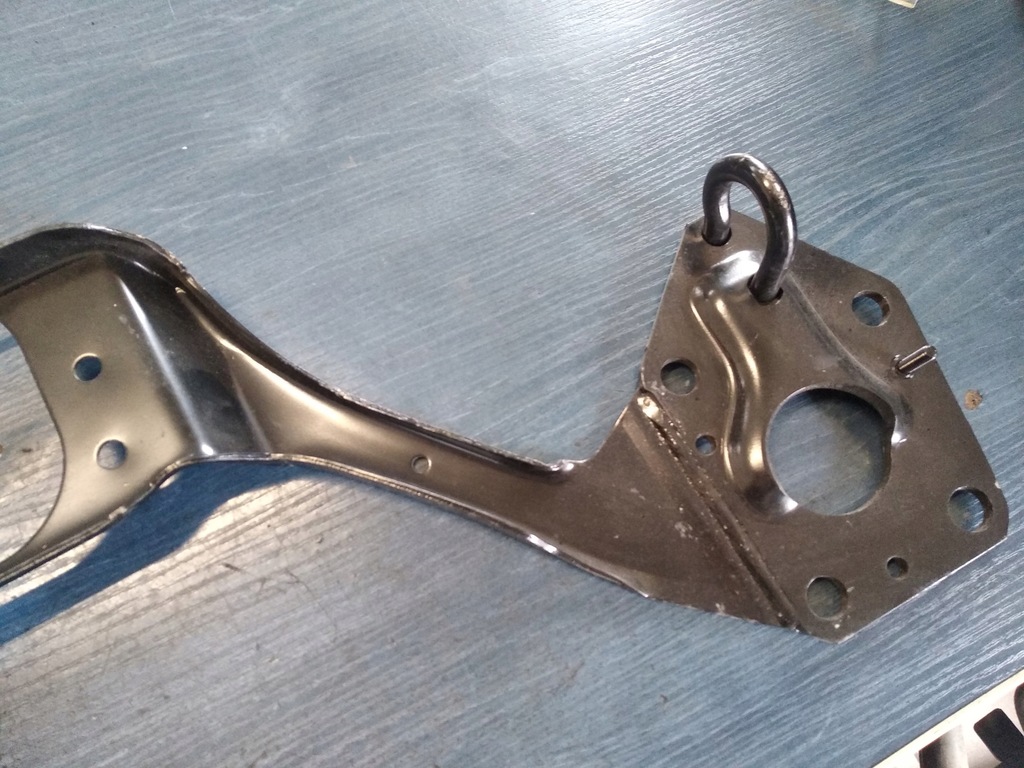 фото №9, Балка поперечина передний усилитель. audi a4 b5 s4 8d0805851g