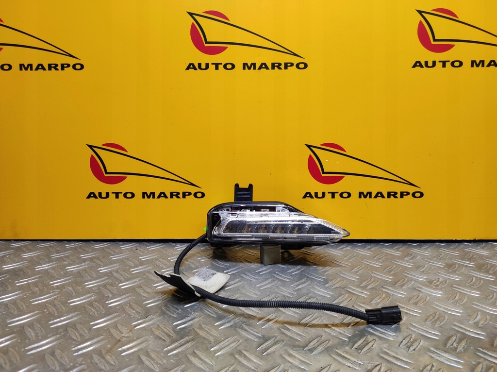 фото №1, Infiniti q50 14-18 лампа протитуманна led r usa