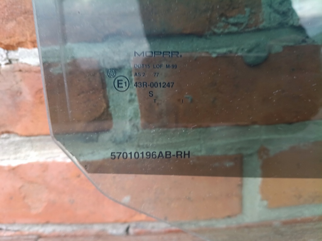 фото №6, Jeep cherokee liberty kk 07-12r стекло дверь правый задняя